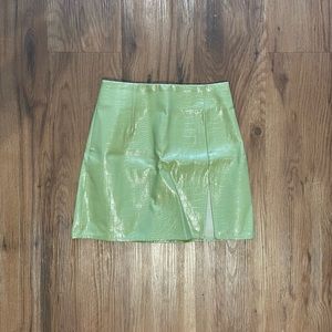Princess Polly Faux Croc Print Mini Skirt in green US size 2
